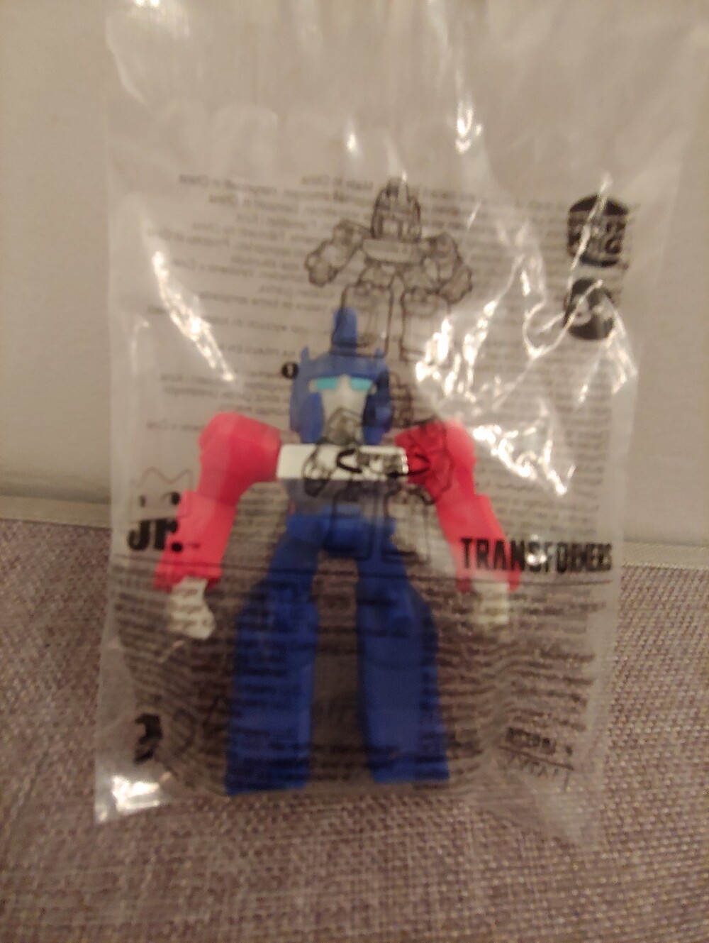 Burger King Kids Meal Toy Transformers Optimus Prime New Sealed Collectible